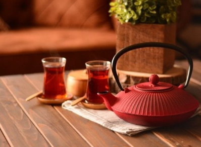 Taşev T0588 Mate Döküm Demlik 1150 ml Kırmız